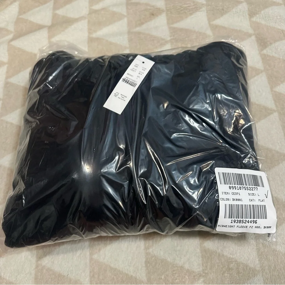 J crew Summit 11 oz. soft-knit fleece full-zip hoodie
